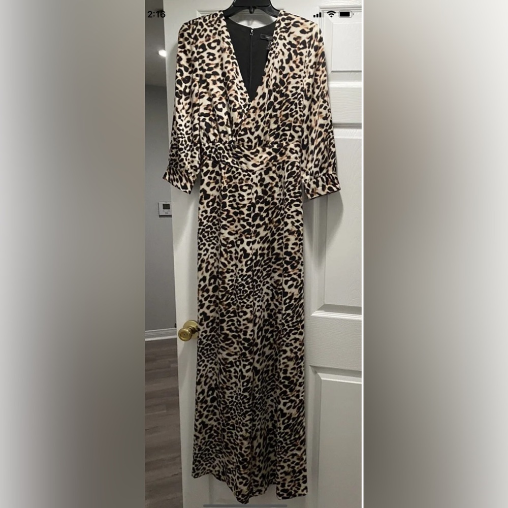BCBGmaxazria wide leg leopard printed jumpsuit XS - Picture 4 of 11